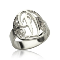 Monogram ring