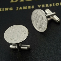 initial cufflinks