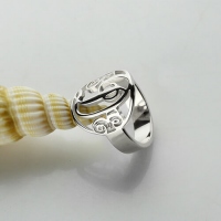 letter ring 