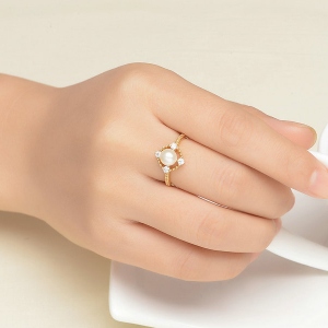 Natural freshwater pearl ring