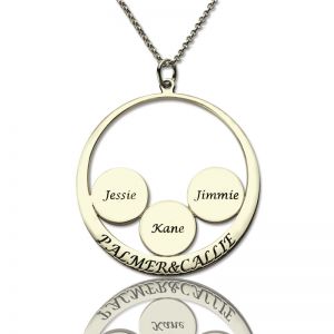 Personalized Circle Family Names Pendant For Mom Silver